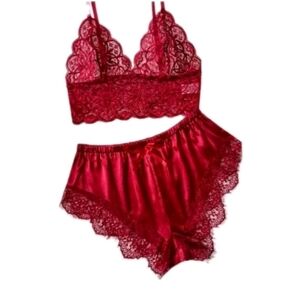 Valentine's Red Lace Lingerie Sleepwear Bra And Short Set Large #20 NWT
